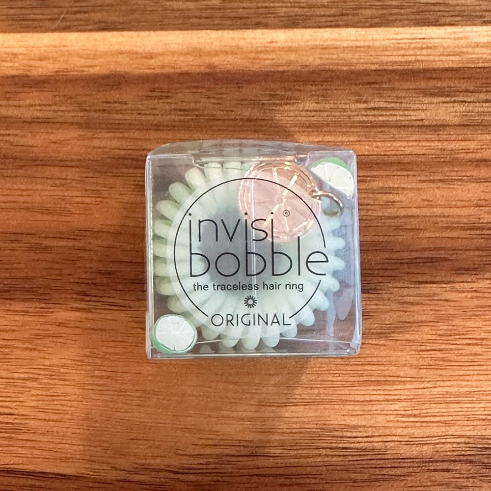 💄 NIB Invisibobble Lime Time 3 Pack